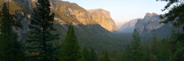 Panorama: Tunnel view from Yosemite
