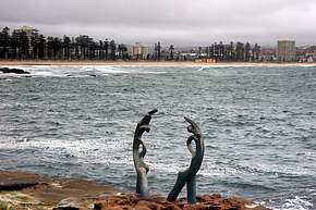 Sculpture over a sea-pool at Manly beach