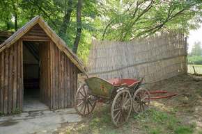 An old wagon at the old farm.  They promised us rustic charm on this tour.