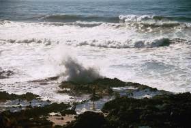 A good crash of waves near Devil's Churn
